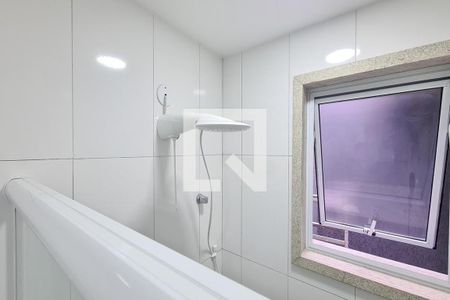 Banheiro Social 2  de casa para alugar com 3 quartos, 132m² em Del Castilho, Rio de Janeiro