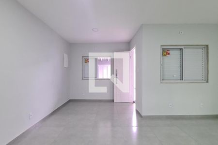 Casa para alugar com 132m², 3 quartos e 1 vaga Casa para alugar com 132m², 3 quartos e 1 vagaSala