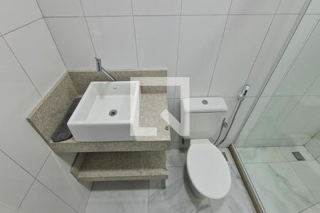 Casa para alugar com 132m², 3 quartos e 1 vaga Casa para alugar com 132m², 3 quartos e 1 vagaBanheiro Social 2