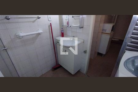 Banheiro de apartamento para alugar com 1 quarto, 46m² em Flamengo, Rio de Janeiro