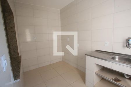 Casa de condomínio para alugar com 70m², 2 quartos e 1 vagaCozinha