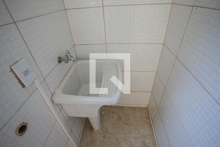 Casa de condomínio para alugar com 70m², 2 quartos e 1 vagaÁrea de Serviço