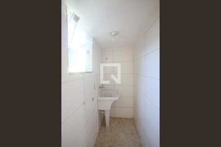 Casa de condomínio para alugar com 70m², 2 quartos e 1 vagaÁrea de Serviço