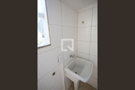 Casa de condomínio para alugar com 70m², 2 quartos e 1 vagaÁrea de Serviço