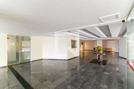 Apartamento à venda com 178m², 3 quartos e 2 vagasHall social