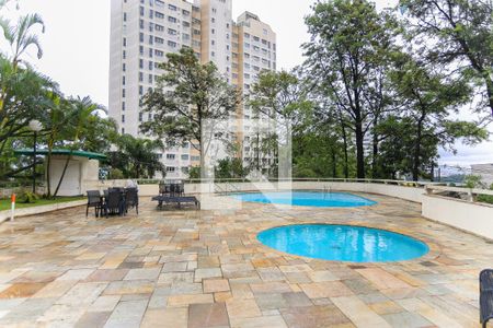 Apartamento à venda com 178m², 3 quartos e 2 vagasÁrea comum - Piscina