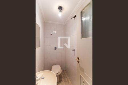 Apartamento à venda com 178m², 3 quartos e 2 vagasBanheiro de serviço