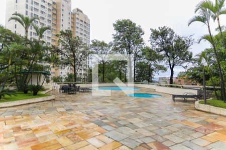 Apartamento à venda com 178m², 3 quartos e 2 vagasÁrea comum - Piscina