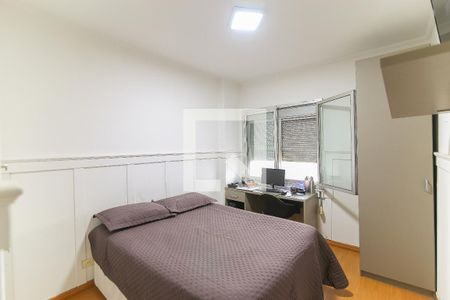 Apartamento à venda com 178m², 3 quartos e 2 vagasQuarto 2