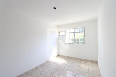Quarto 2 de apartamento para alugar com 2 quartos, 80m² em Mutondo, São Gonçalo