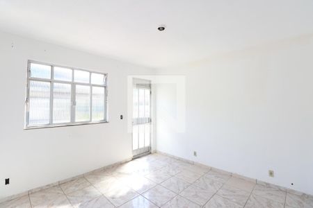 Sala de apartamento para alugar com 2 quartos, 80m² em Mutondo, São Gonçalo