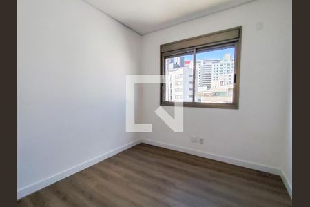 Apartamento à venda com 253m², 4 quartos e 4 vagasQuarto 3