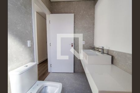 Apartamento à venda com 253m², 4 quartos e 4 vagasBanheiro 