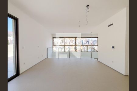 Apartamento à venda com 253m², 4 quartos e 4 vagasSala