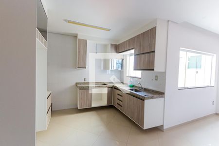 Apartamento à venda com 109m², 2 quartos e 2 vagas Apartamento à venda com 109m², 2 quartos e 2 vagasCozinha
