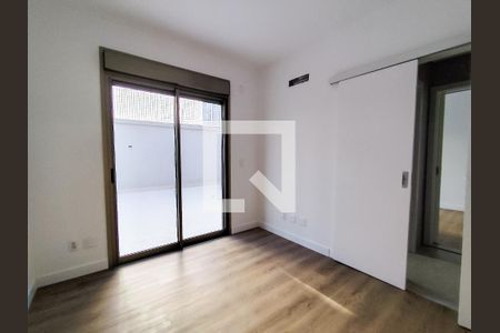 Apartamento à venda com 247m², 4 quartos e 4 vagasQuarto 2