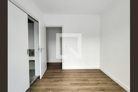 Apartamento à venda com 247m², 4 quartos e 4 vagasQuarto 2