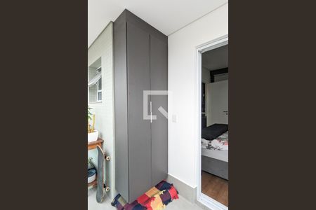 Apartamento para alugar com 57m², 1 quarto e 1 vagaVaranda