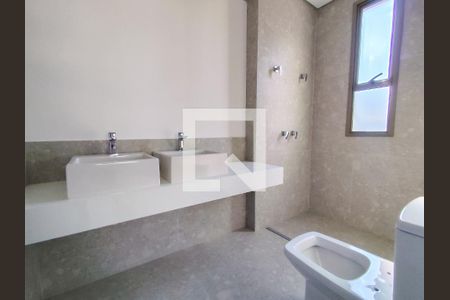 Apartamento à venda com 148m², 4 quartos e 4 vagasBanheiro 