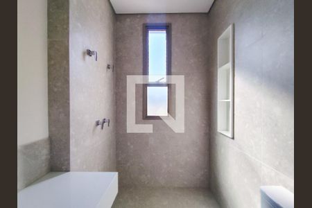 Apartamento à venda com 148m², 4 quartos e 4 vagasBanheiro 