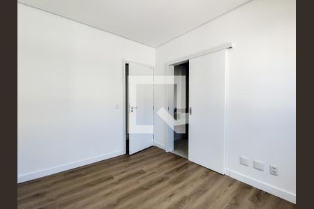 Apartamento à venda com 148m², 4 quartos e 4 vagasQuarto 02
