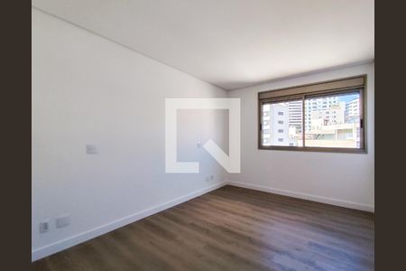 Apartamento à venda com 148m², 4 quartos e 4 vagasQuarto 03