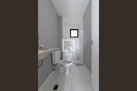 Apartamento à venda com 47m², 2 quartos e sem vaga Apartamento à venda com 47m², 2 quartos e sem vagaBanheiro