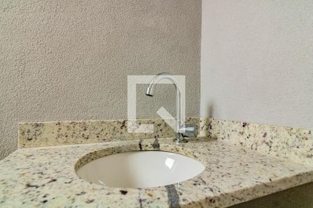 Apartamento para alugar com 79m², 2 quartos e 1 vagaBanheiro