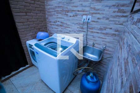 Casa à venda com 80m², 2 quartos e sem vagaÁrea de Serviço