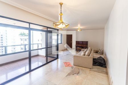 Sala 1 de apartamento para alugar com 4 quartos, 200m² em Savassi, Belo Horizonte