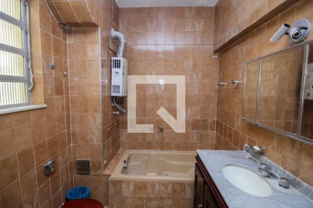 Apartamento à venda com 183m², 4 quartos e sem vagaBanheiro 1