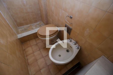 Apartamento à venda com 183m², 4 quartos e sem vagaBanheiro 2