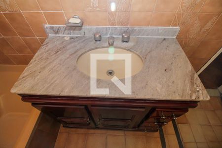 Apartamento à venda com 183m², 4 quartos e sem vagaBanheiro 1