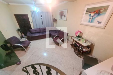 Sala de casa à venda com 3 quartos, 220m² em Parque São Lucas, São Paulo