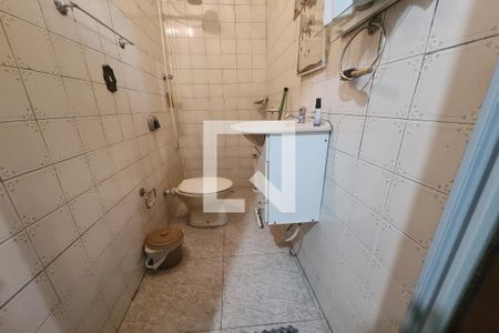 Casa à venda com 220m², 3 quartos e 1 vagaBanheiro 1