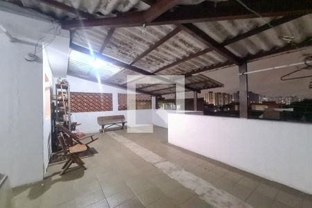 Casa à venda com 220m², 3 quartos e 1 vagaChurrasqueira