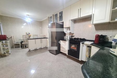 Casa à venda com 220m², 3 quartos e 1 vagaCozinha