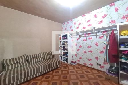 Casa à venda com 220m², 3 quartos e 1 vagaQuarto 2