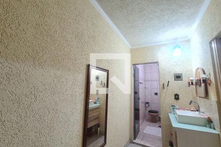 Casa à venda com 220m², 3 quartos e 1 vagaBanheiro da Suíte