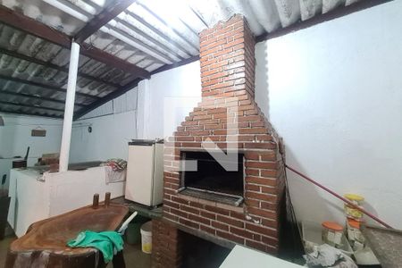 Casa à venda com 220m², 3 quartos e 1 vagaChurrasqueira