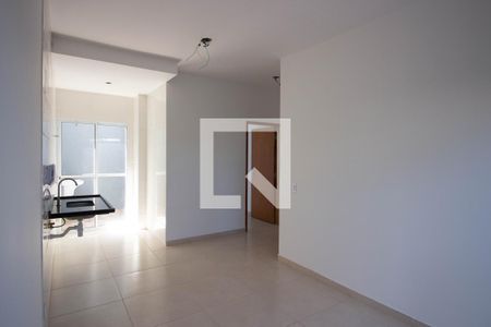 Sala-Cozinha de apartamento à venda com 2 quartos, 36m² em Cidade São Miguel, São Paulo