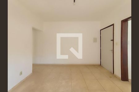 Sala de apartamento para alugar com 2 quartos, 48m² em Nonoai, Porto Alegre