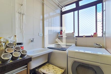 Apartamento à venda com 53m², 2 quartos e 1 vagaCozinha e Área de Serviço