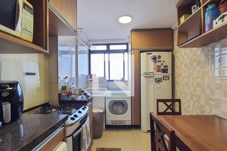 Apartamento à venda com 53m², 2 quartos e 1 vagaCozinha e Área de Serviço