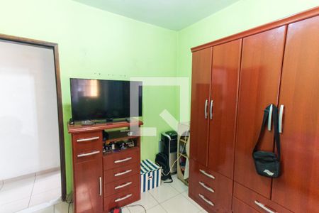 Casa à venda com 245m², 4 quartos e 3 vagas Casa à venda com 245m², 4 quartos e 3 vagasQuarto 2