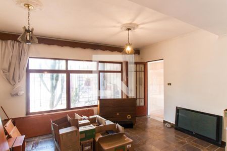 Casa à venda com 245m², 4 quartos e 3 vagas Casa à venda com 245m², 4 quartos e 3 vagasCasa 2 - Sala