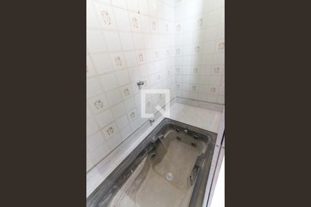 Casa à venda com 245m², 4 quartos e 3 vagas Casa à venda com 245m², 4 quartos e 3 vagasBanheiro 1