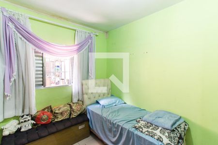 Casa à venda com 245m², 4 quartos e 3 vagas Casa à venda com 245m², 4 quartos e 3 vagasQuarto 2