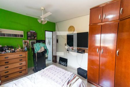 Suíte   de casa à venda com 4 quartos, 245m² em Vila Medeiros, São Paulo