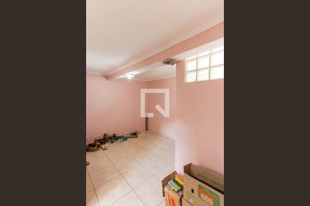 Casa à venda com 245m², 4 quartos e 3 vagas Casa à venda com 245m², 4 quartos e 3 vagasQuarto 1